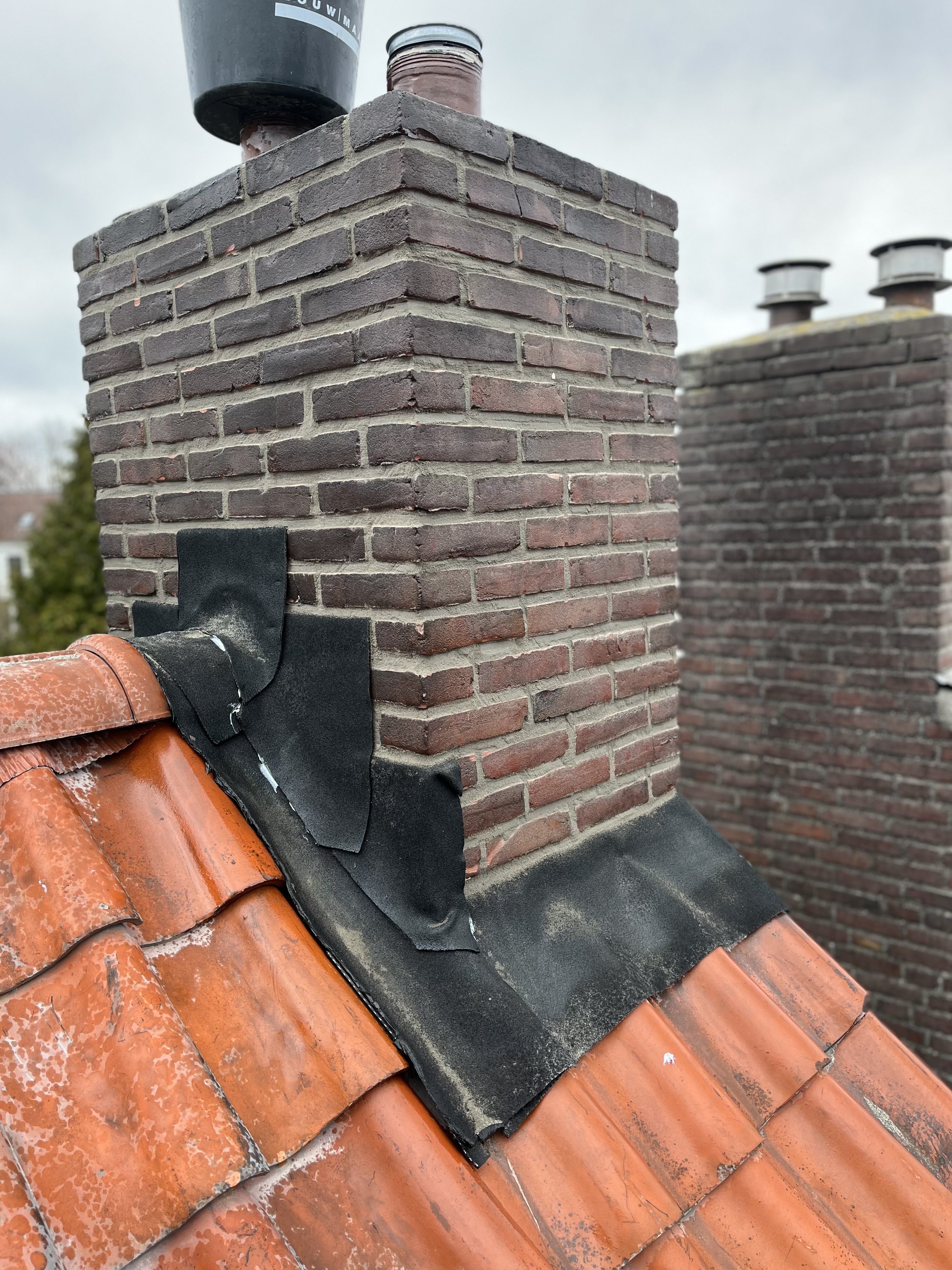 Foto van Schoorsteen renovatie